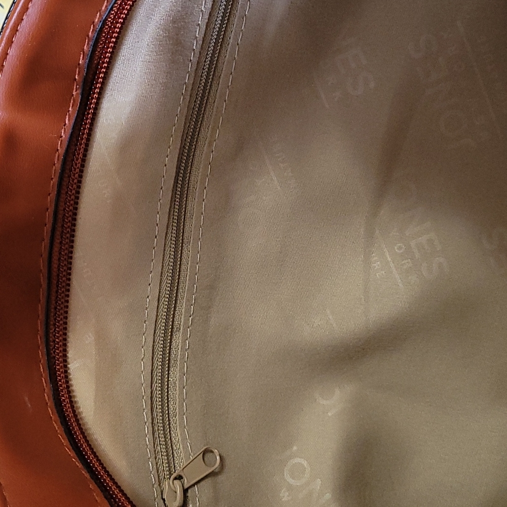 NEW Shoulder Bag Jones New York Signature Color Block Pebbled Ivory Faux Leather - Picture 5 of 12